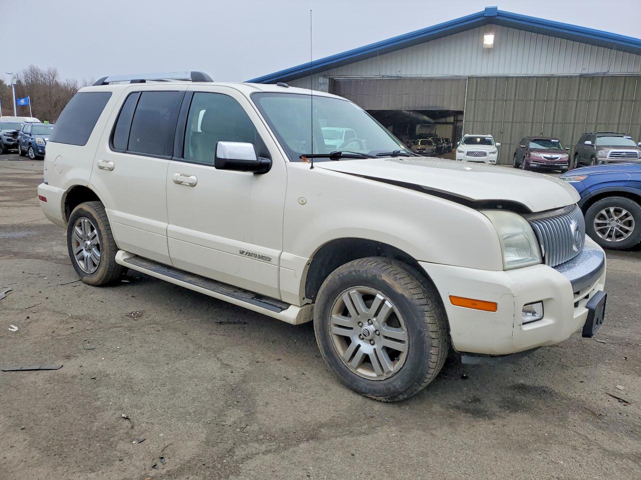 2008 Mercury Mountainer VIN 4M2EU48888UJ15343 photo 4