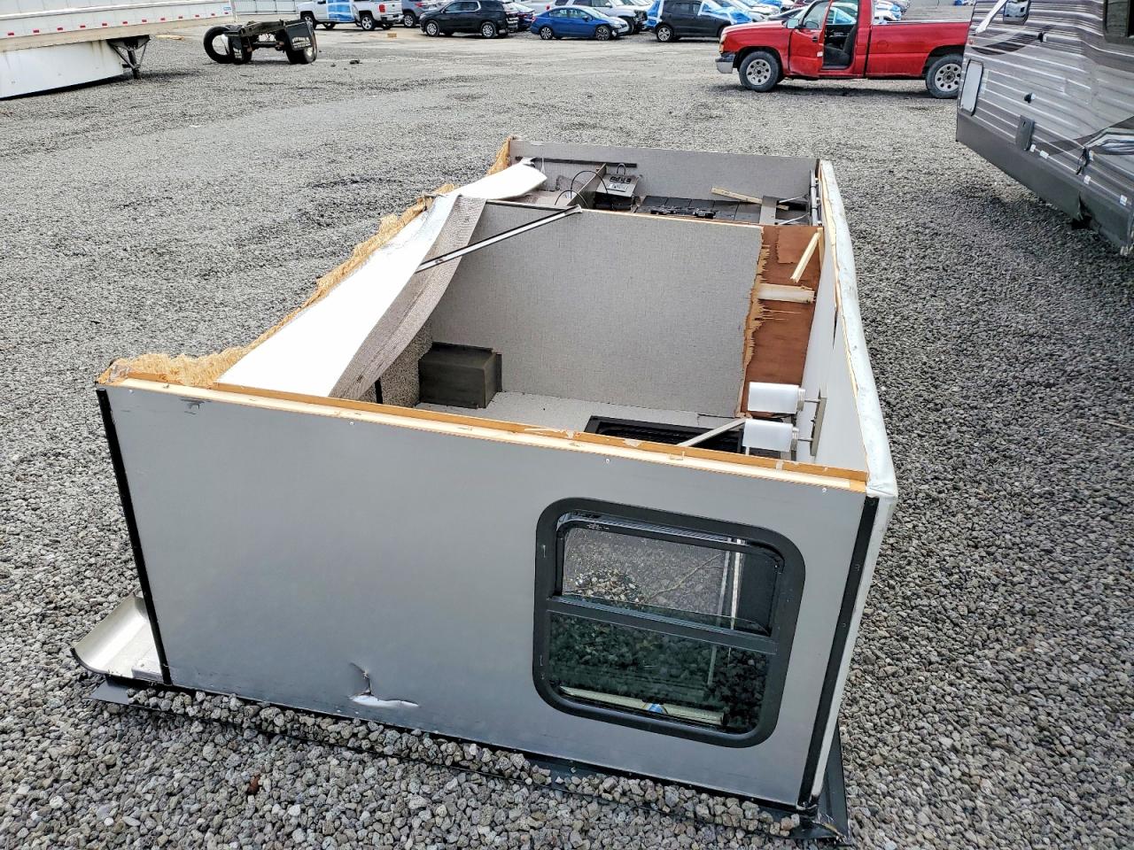 2020 JAYCO Trailers VIN 1UJBJ0BS1L1TG0053 photo 9