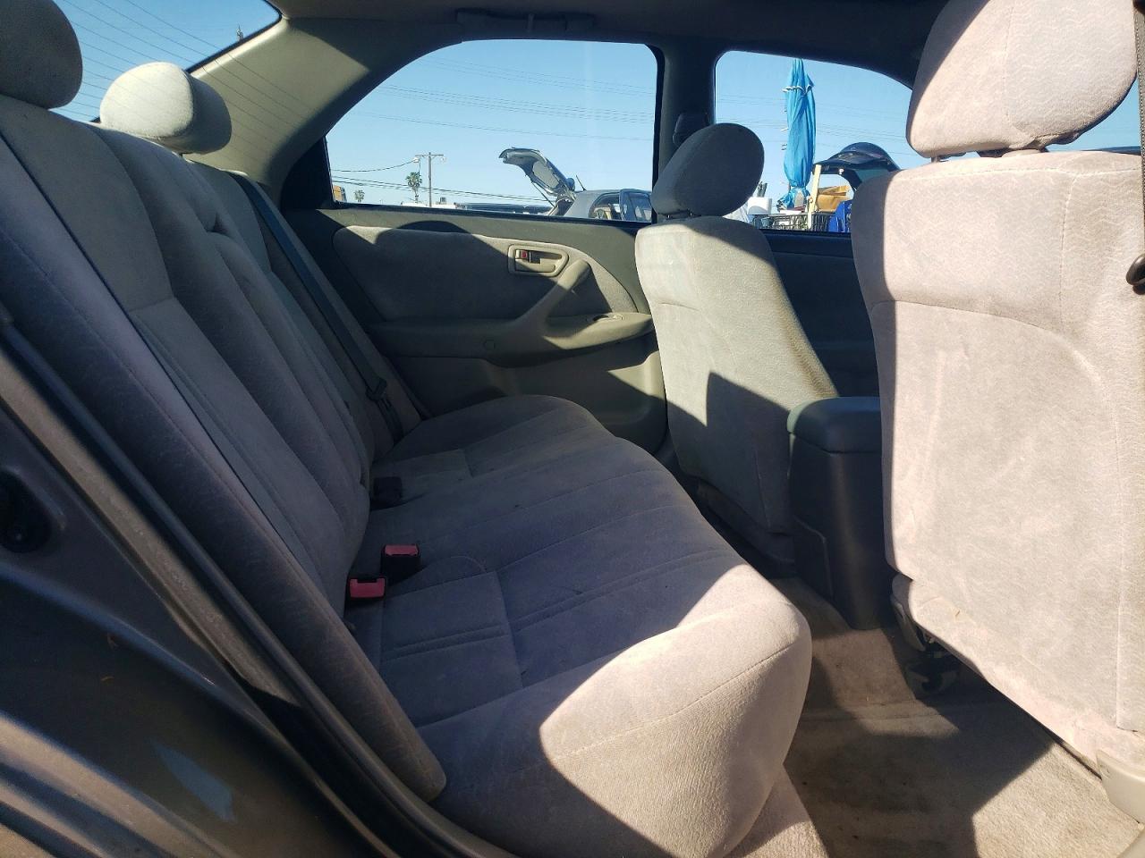 1997 Toyota Camry VIN JT2BF22K0V0039494 photo 10