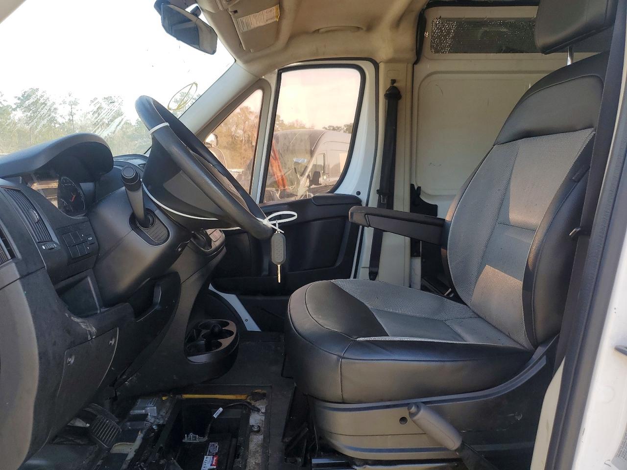 2017 Ram Promaster VIN 3C6TRVDG5HE527159 photo 7