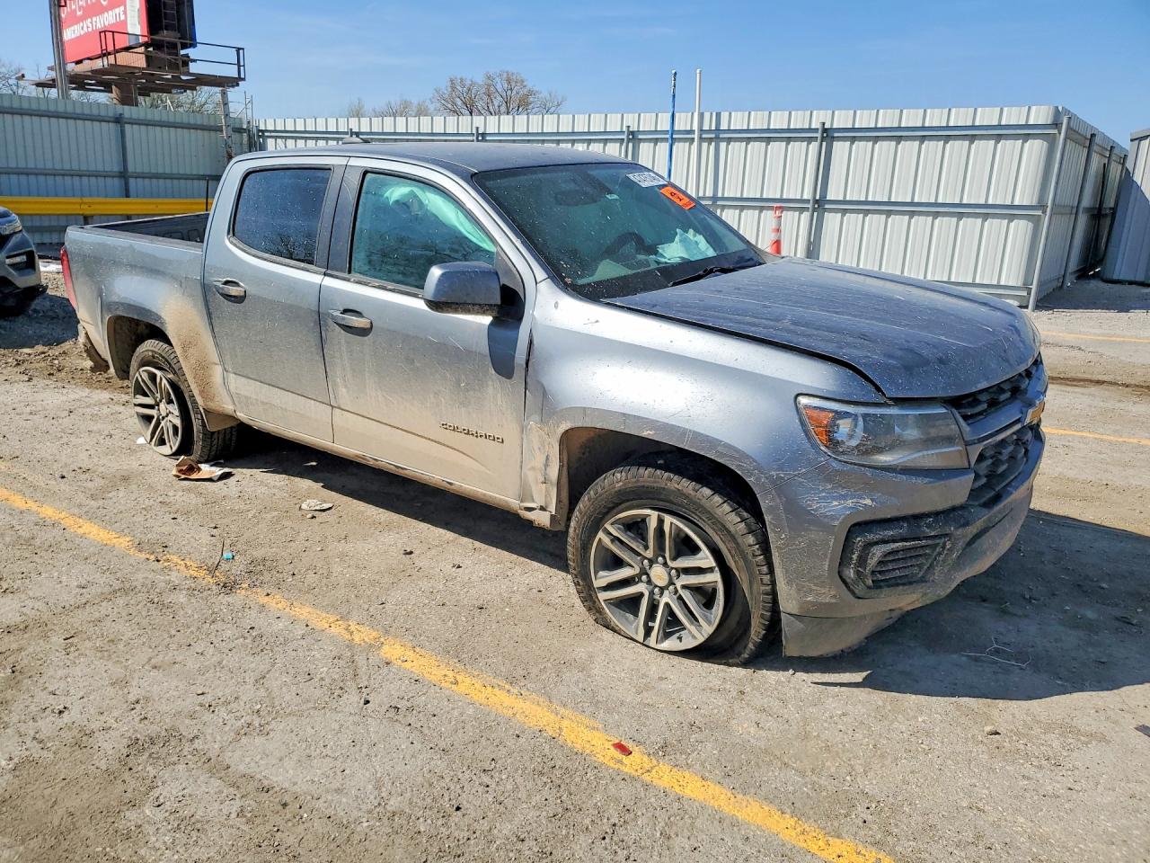 2021 CHEV Colorado VIN 1GCGSBEA1M1104843 photo 4