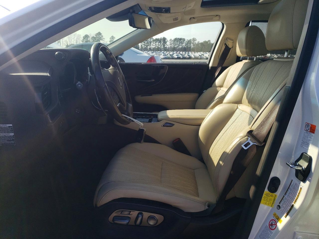 2018 Lexus Ls500 VIN JTHC5LFF3J5001870 photo 7