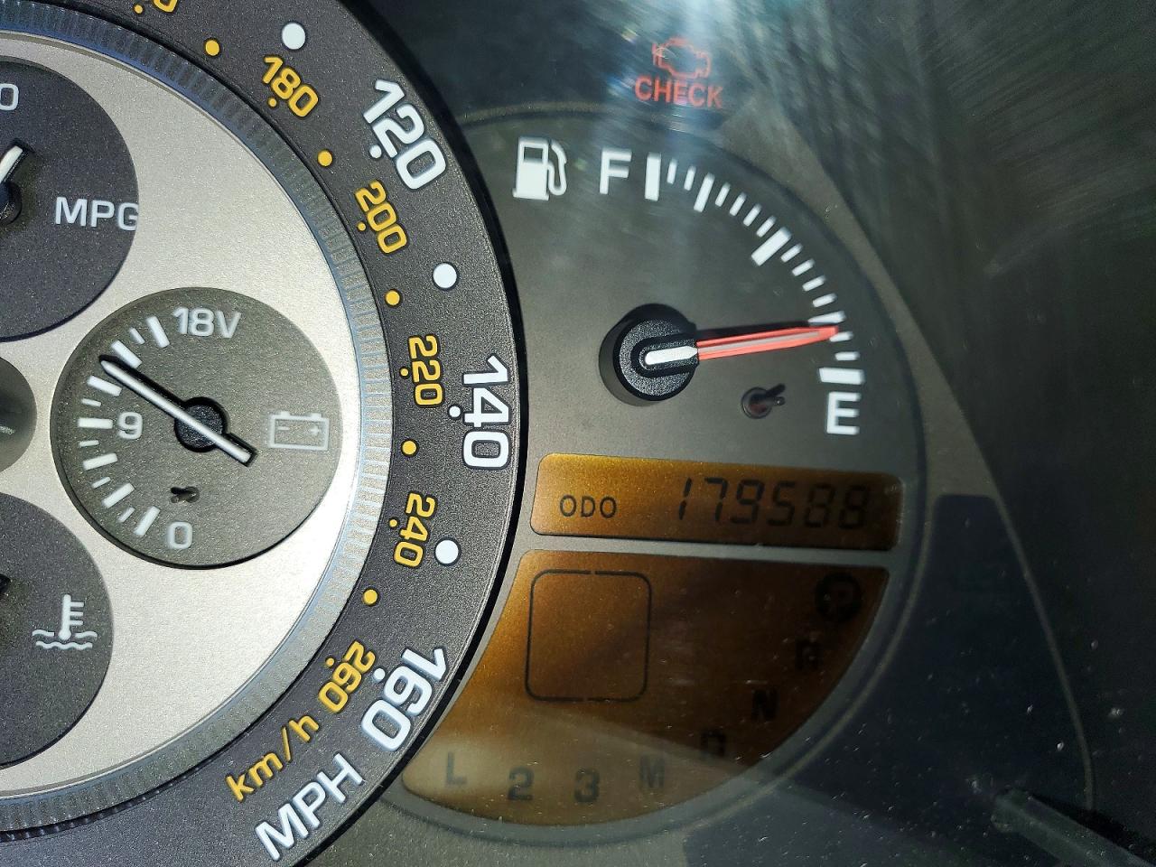 2003 Lexus Is 300 VIN JTHBD192130076224 photo 9