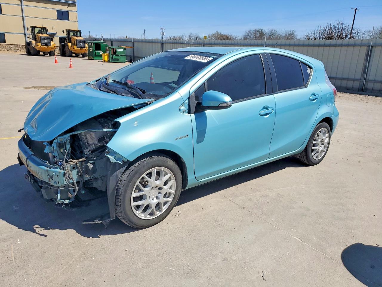 2013 Toyota Prius VIN JTDKDTB33D1054981 photo 1