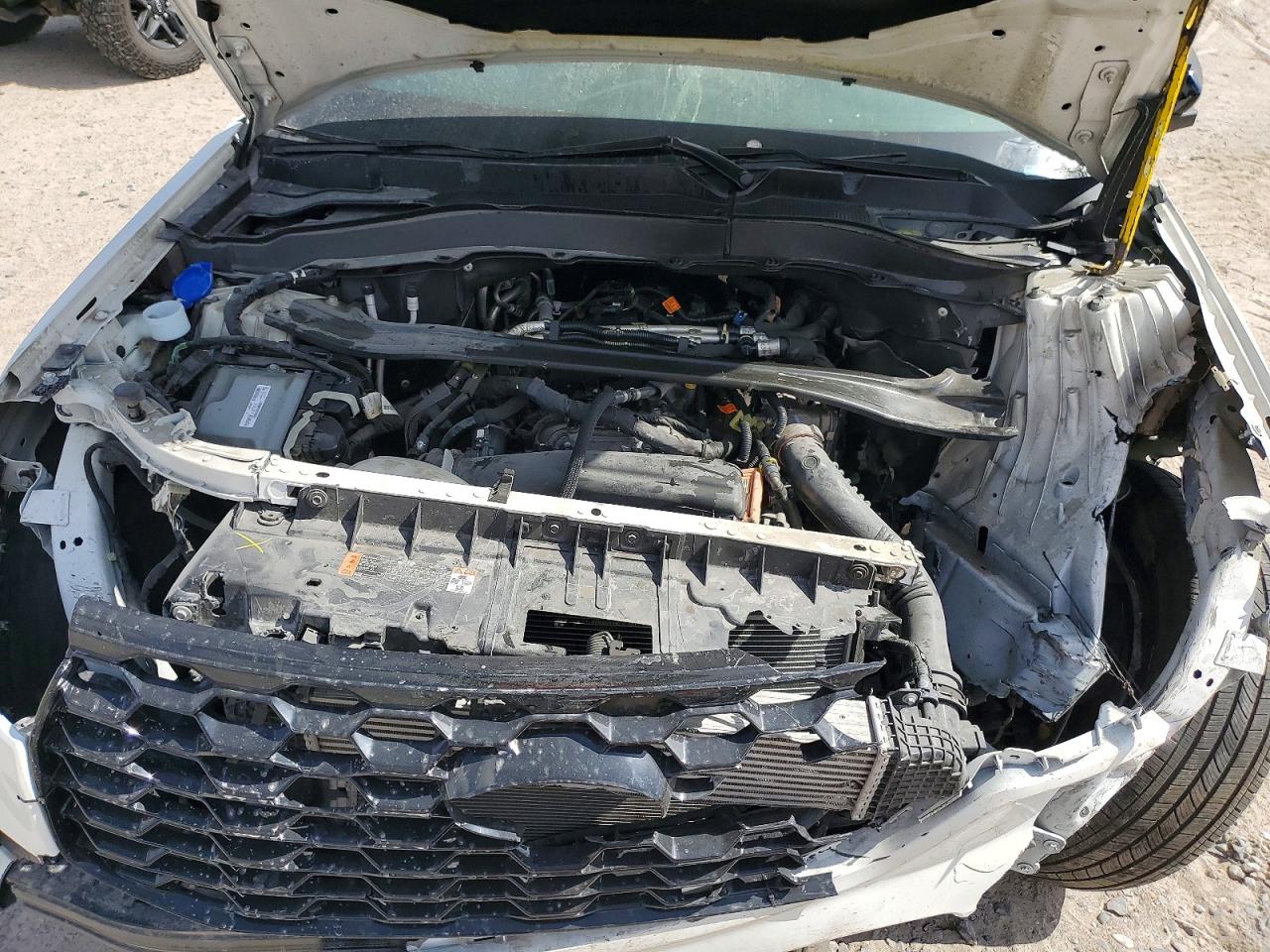 2025 Ford Explorer VIN 1FMUK7KH4SGA81209 photo 12