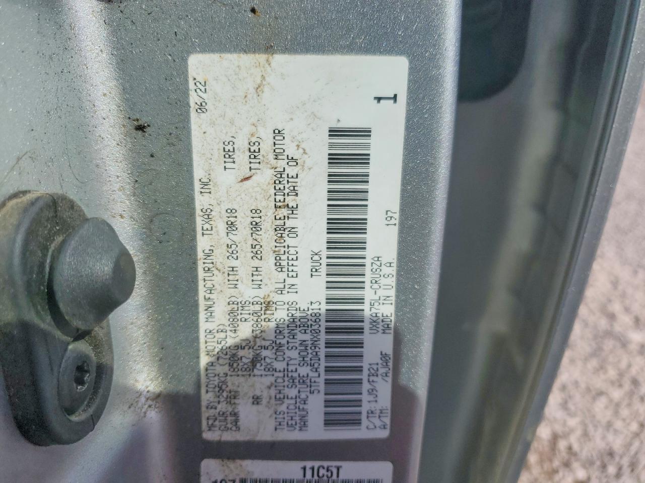 2022 TOYOTA Tundra VIN 5TFLA5DA9NX036813 photo 12