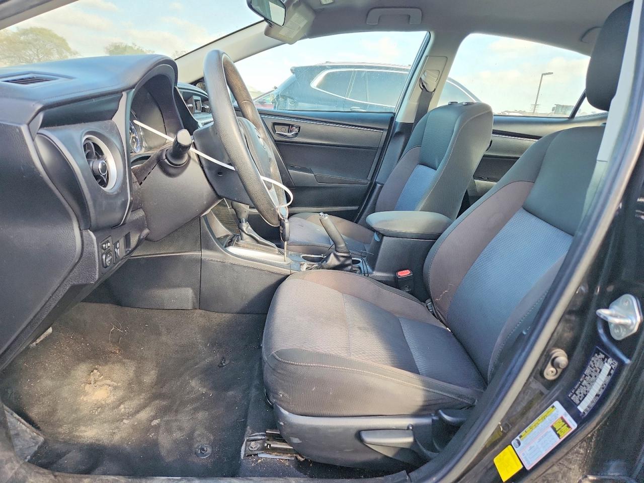 2019 Toyota Corolla VIN 2T1BURHE6KC239854 photo 7