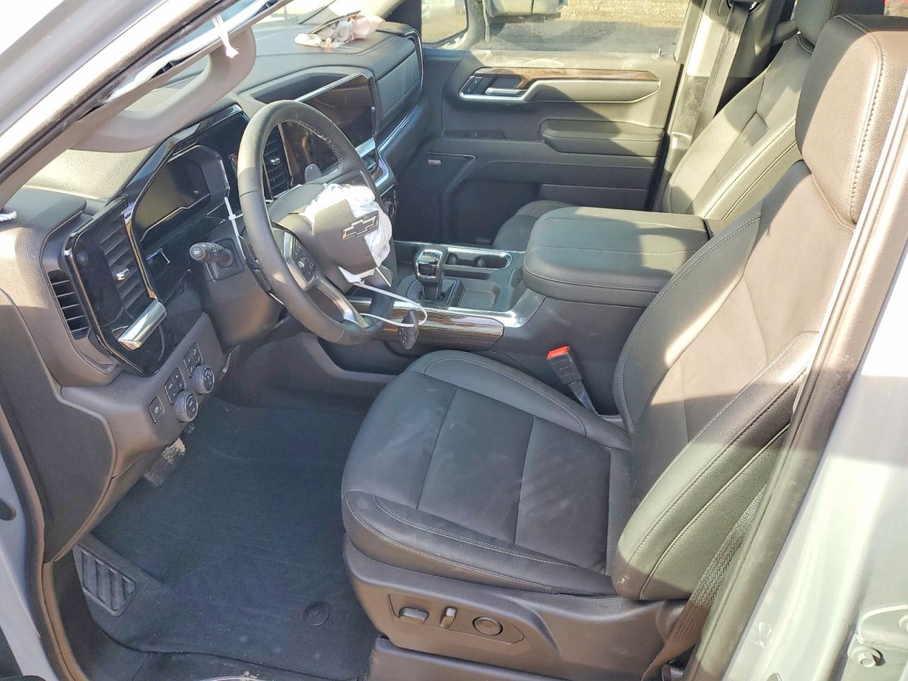2025 CHEV All models VIN 1GCUKEE82SZ128472 photo 7