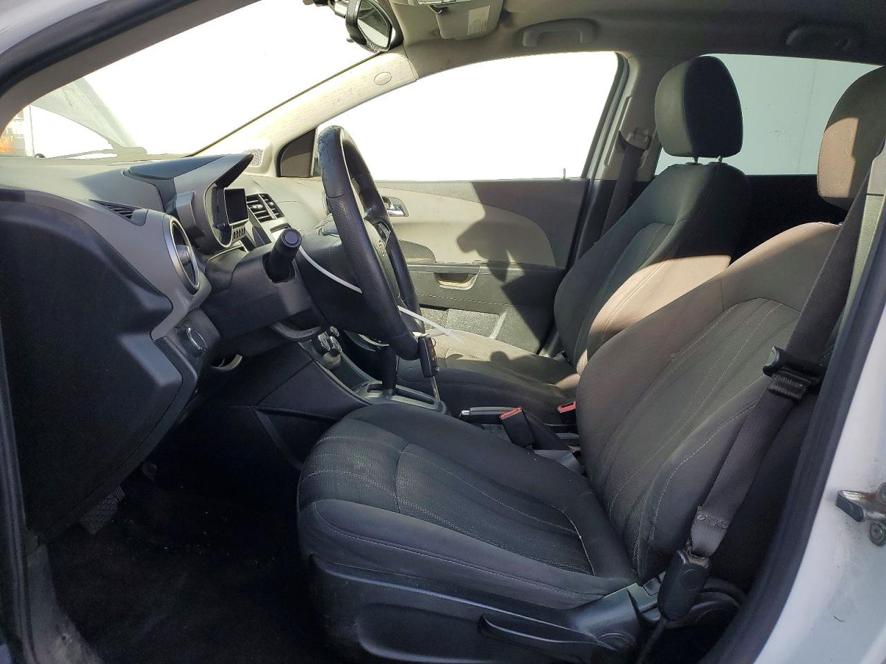 2016 Chevrolet SONIC VIN 1G1JC6SH9G4155658 photo 7