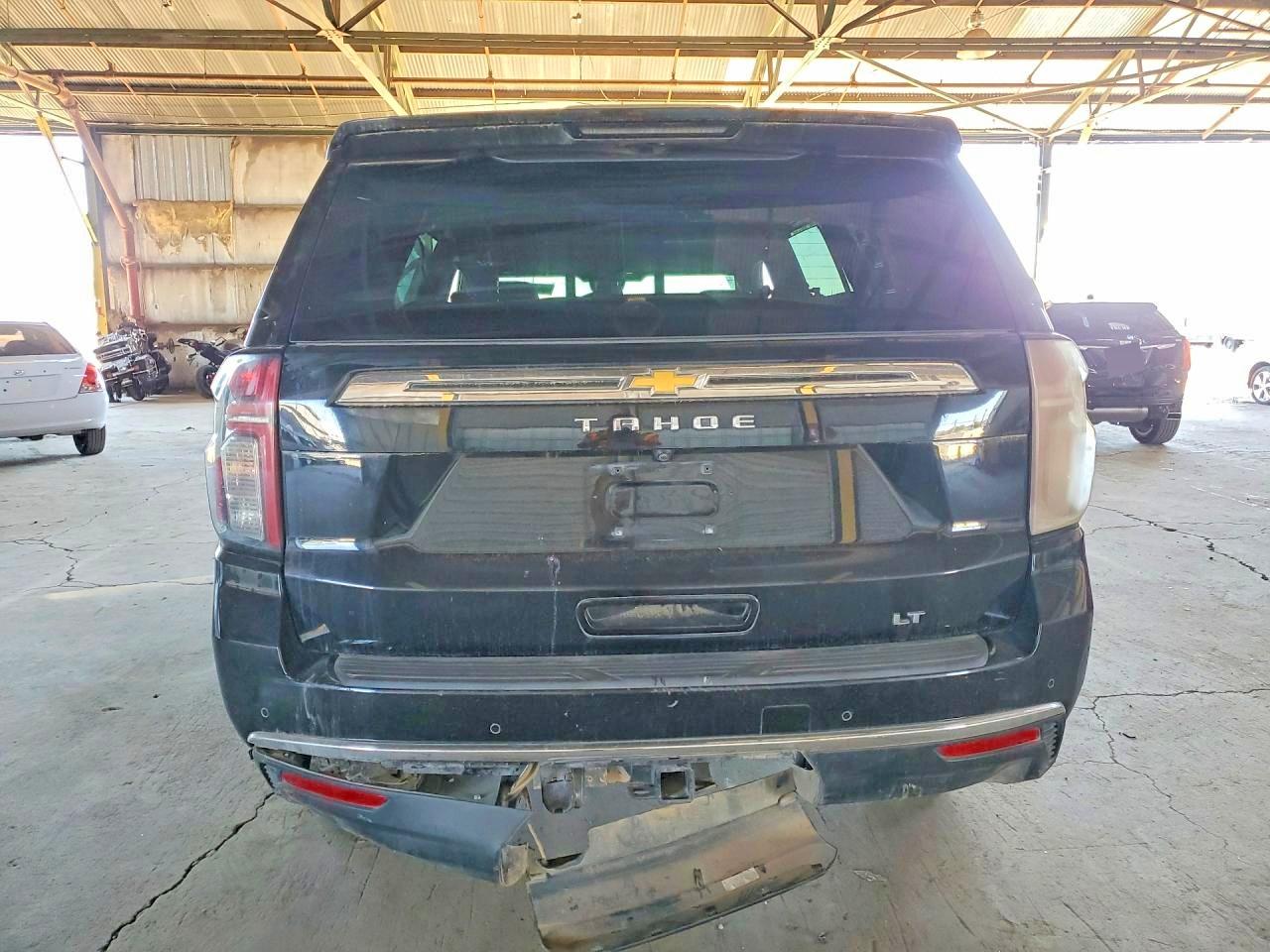 2021 Chevrolet Tahoe VIN 1GNSKNKD1MR360175 photo 6