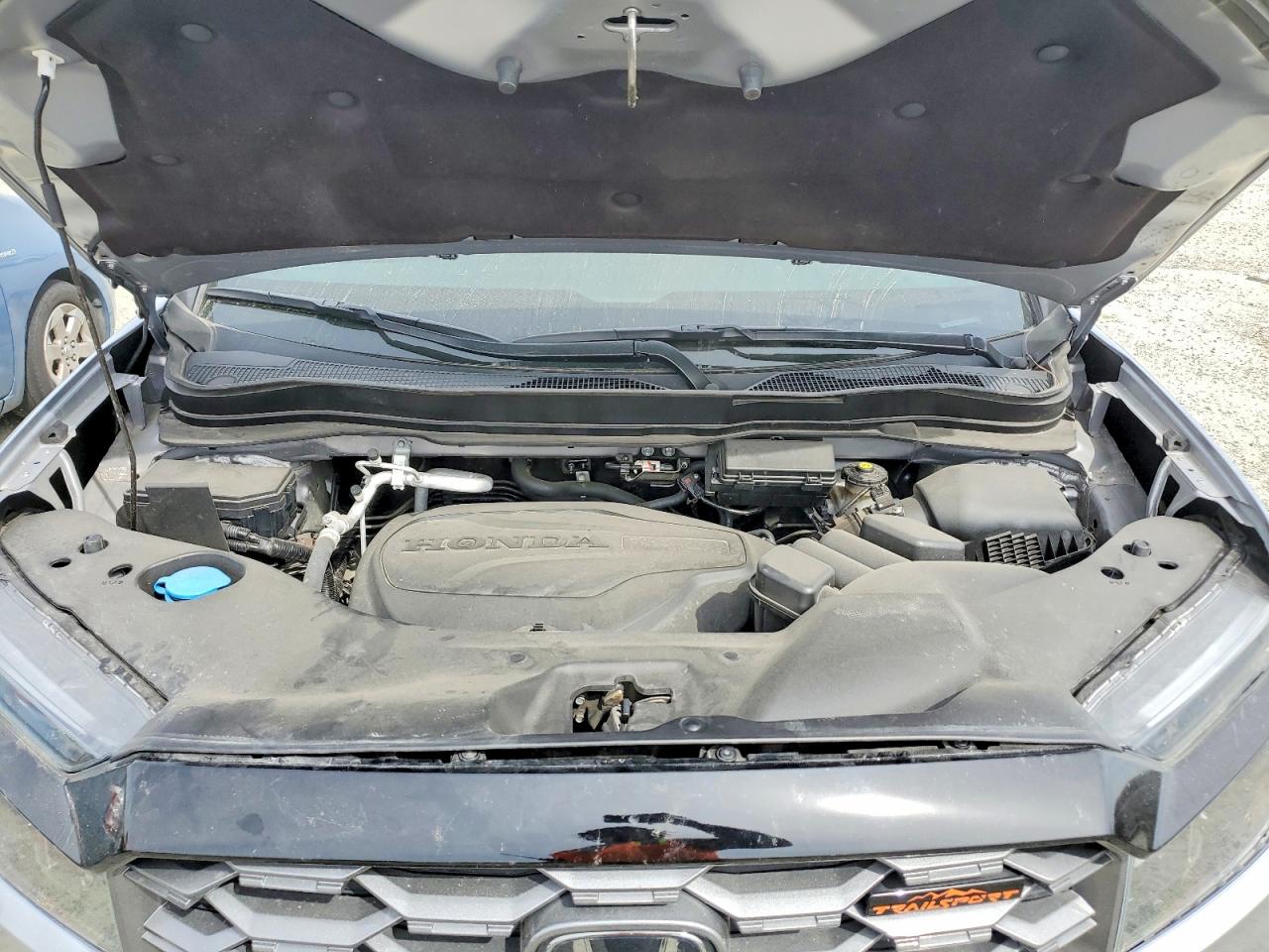 2022 Honda Passport VIN 5FNYF8H61NB025281 photo 12