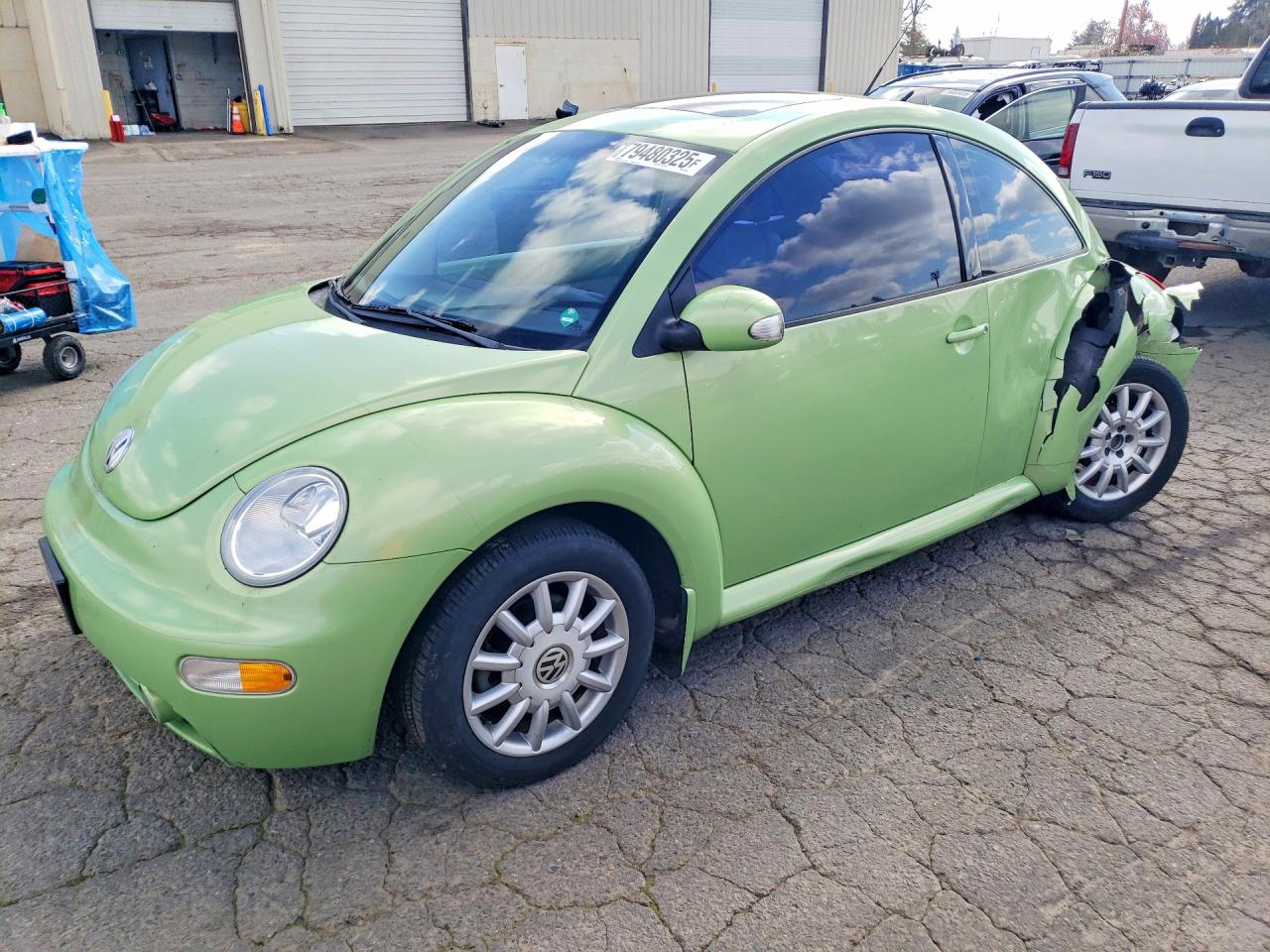 2005 Volkswagen Beetle VIN 3VWCR31C95M402629 photo 1