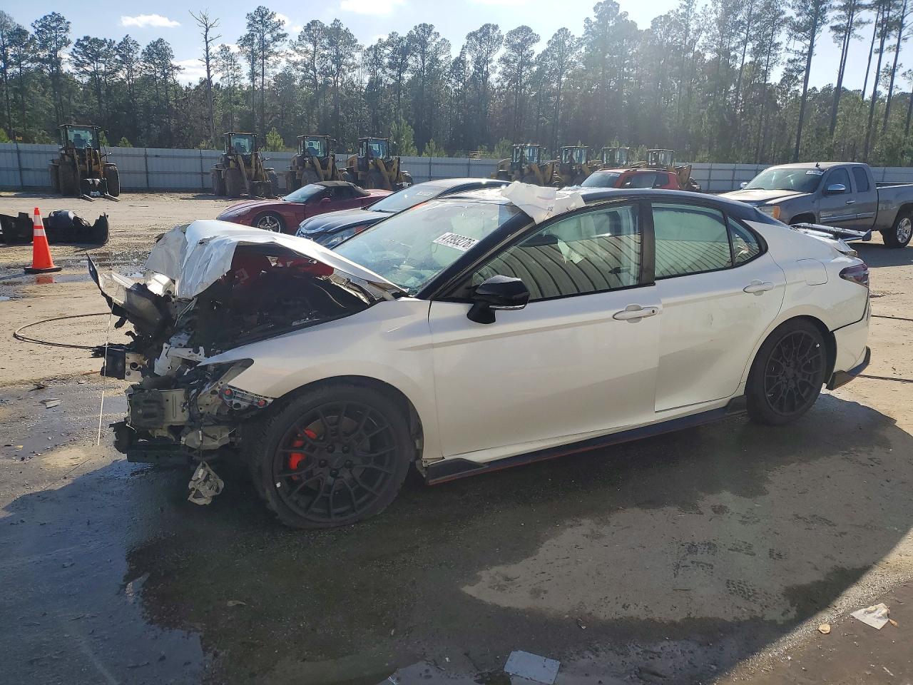 2022 Toyota Camry VIN 4T1KZ1AK7NU069607 photo 1