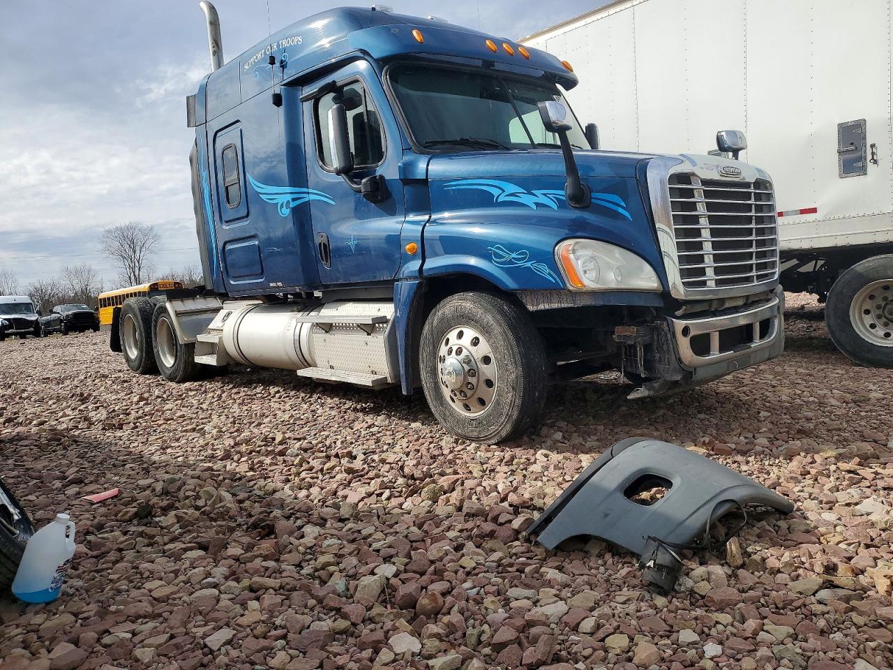 2013 FREIGHTLINER All other VIN 1FUJGLBG2DLFA2497 photo 9