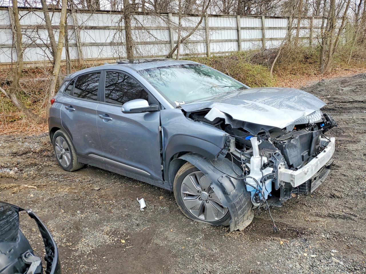 2021 Hyundai Kona Electric Limited VIN KM8K33AG2MU118543 photo 4