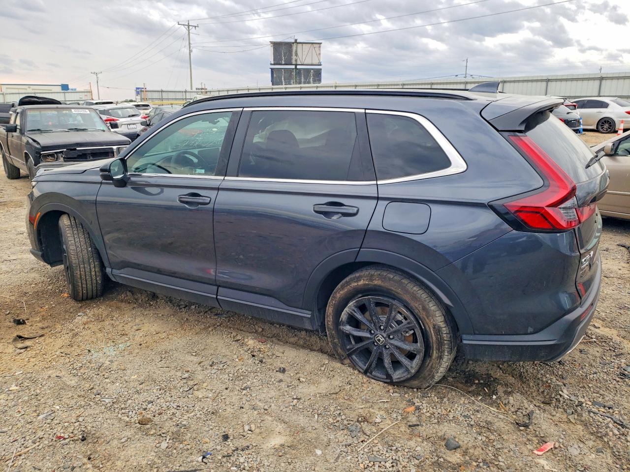 2025 Honda Crv VIN 7FARS6H50SE113699 photo 2
