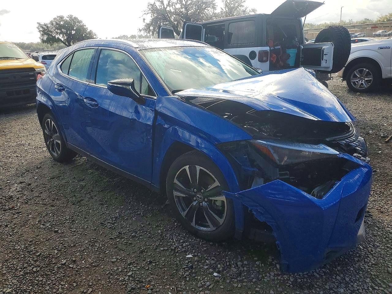 2025 Lexus Ux 300H Base VIN JTHYBJAH3S2015427 photo 4