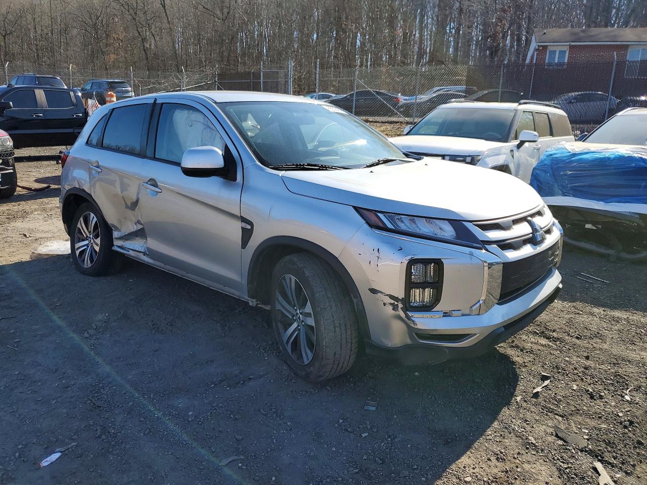 2020 Mitsubishi Outlander VIN JA4AP3AU6LU029402 photo 4