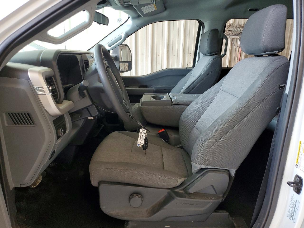 2025 Ford F250 VIN 1FT8W2BN3SED74095 photo 7