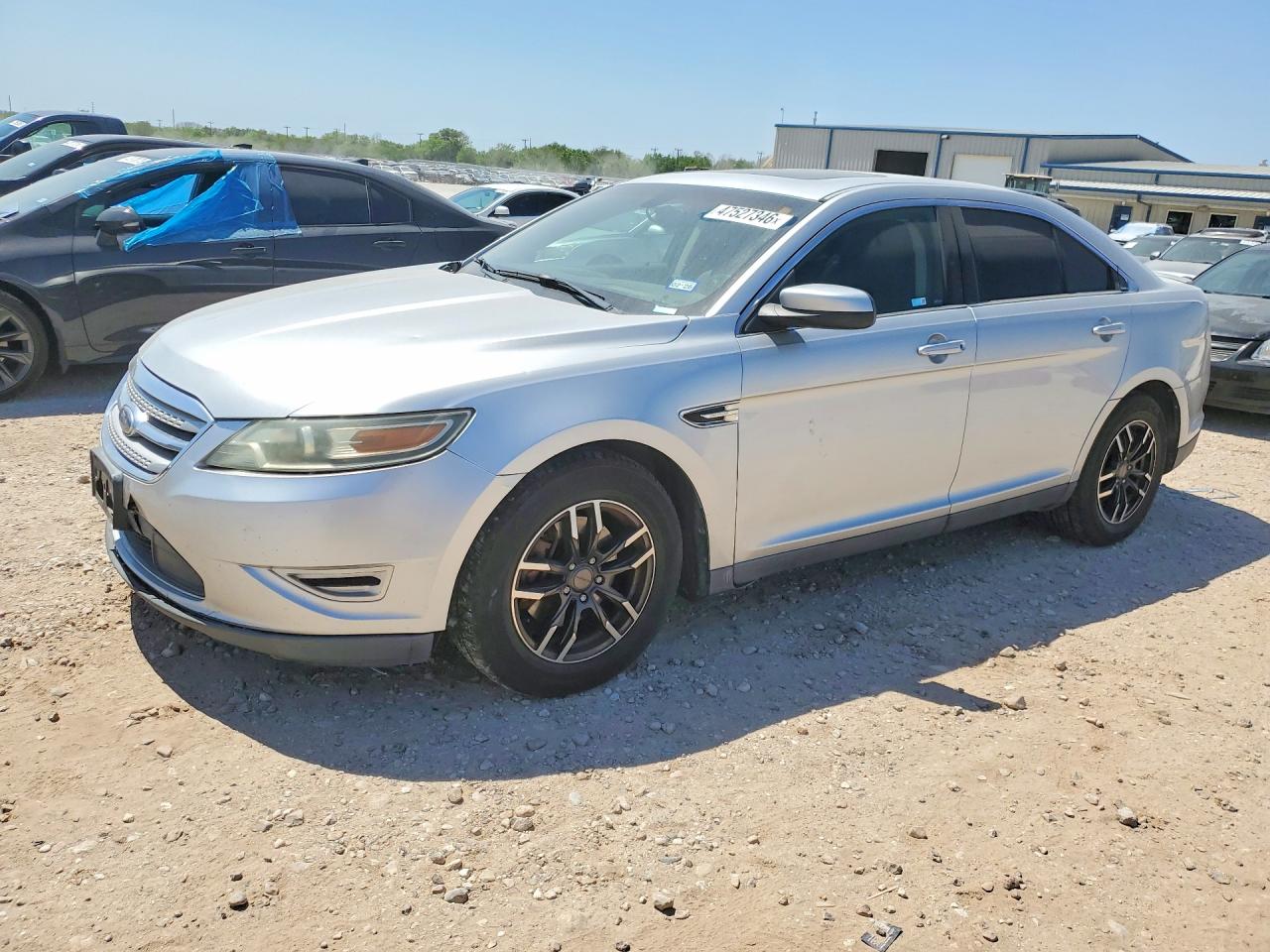 2010 Ford Taurus VIN 1FAHP2KT5AG118075 photo 1