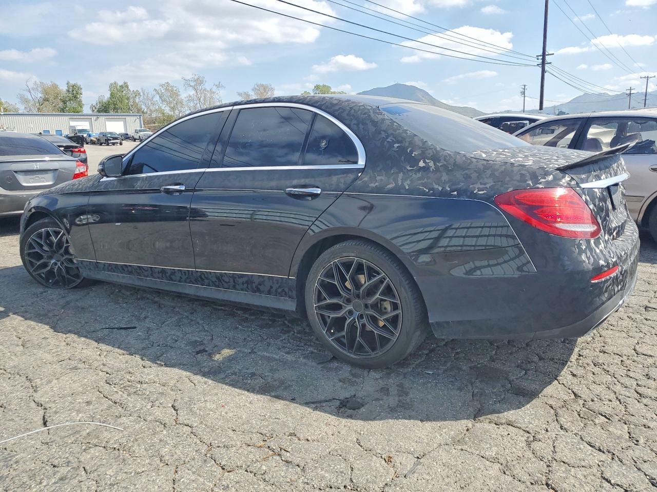 2018 Mercedes E-class VIN WDDZF4KB9JA400684 photo 2