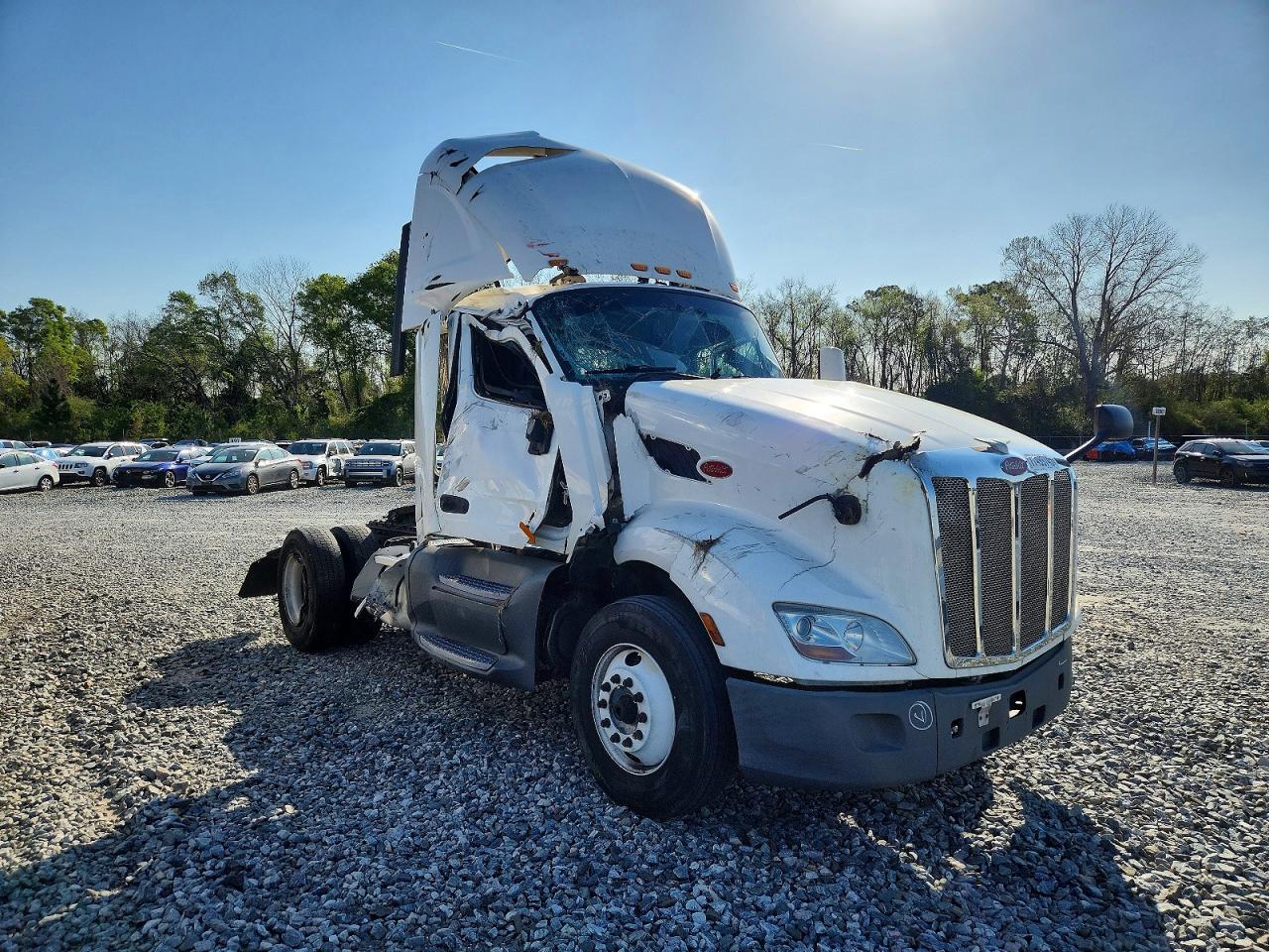 2019 PETERBILT All models VIN 1XPBA48X8KD600175 photo 1