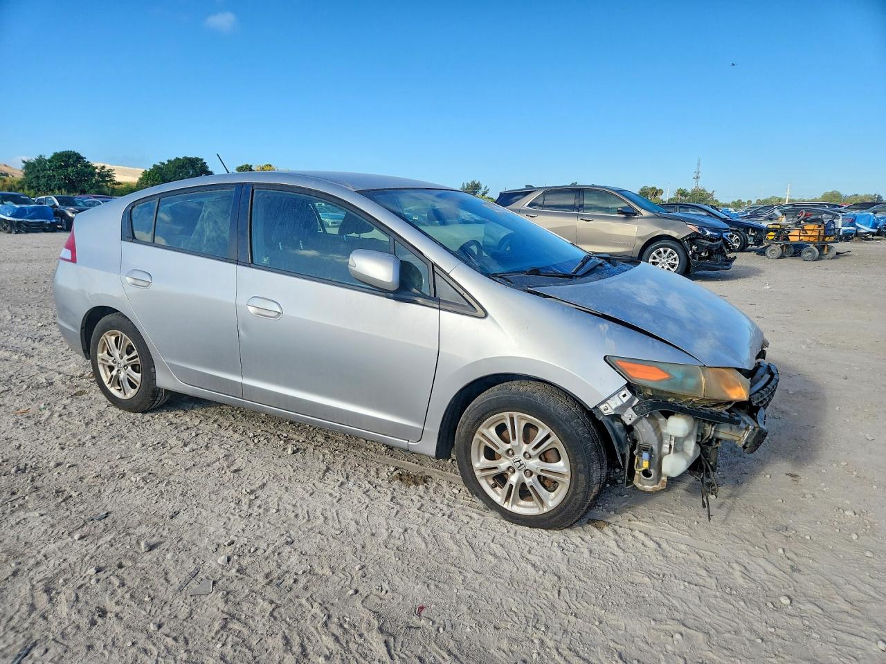 2011 Honda Insight VIN JHMZE2H79BS001658 photo 4