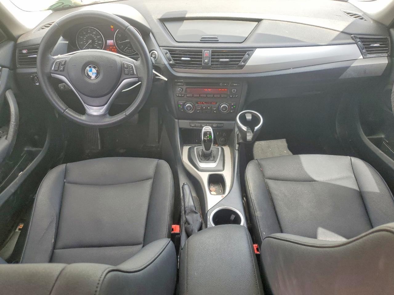 2013 BMW X1 VIN WBAVM1C58DVW45413 photo 8