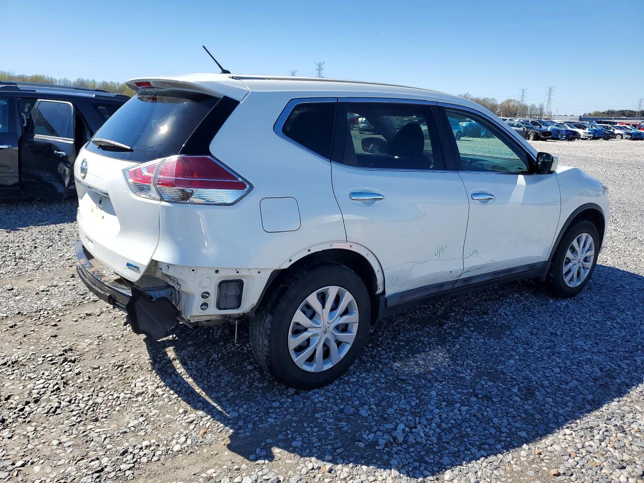 2014 Niss Rogue VIN 5N1AT2ML0EC872322 photo 3