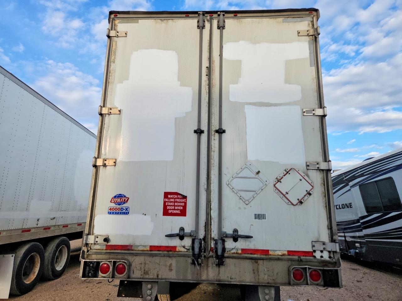 2014 UTILITY All models VIN 1UYVS2539EP766145 photo 6