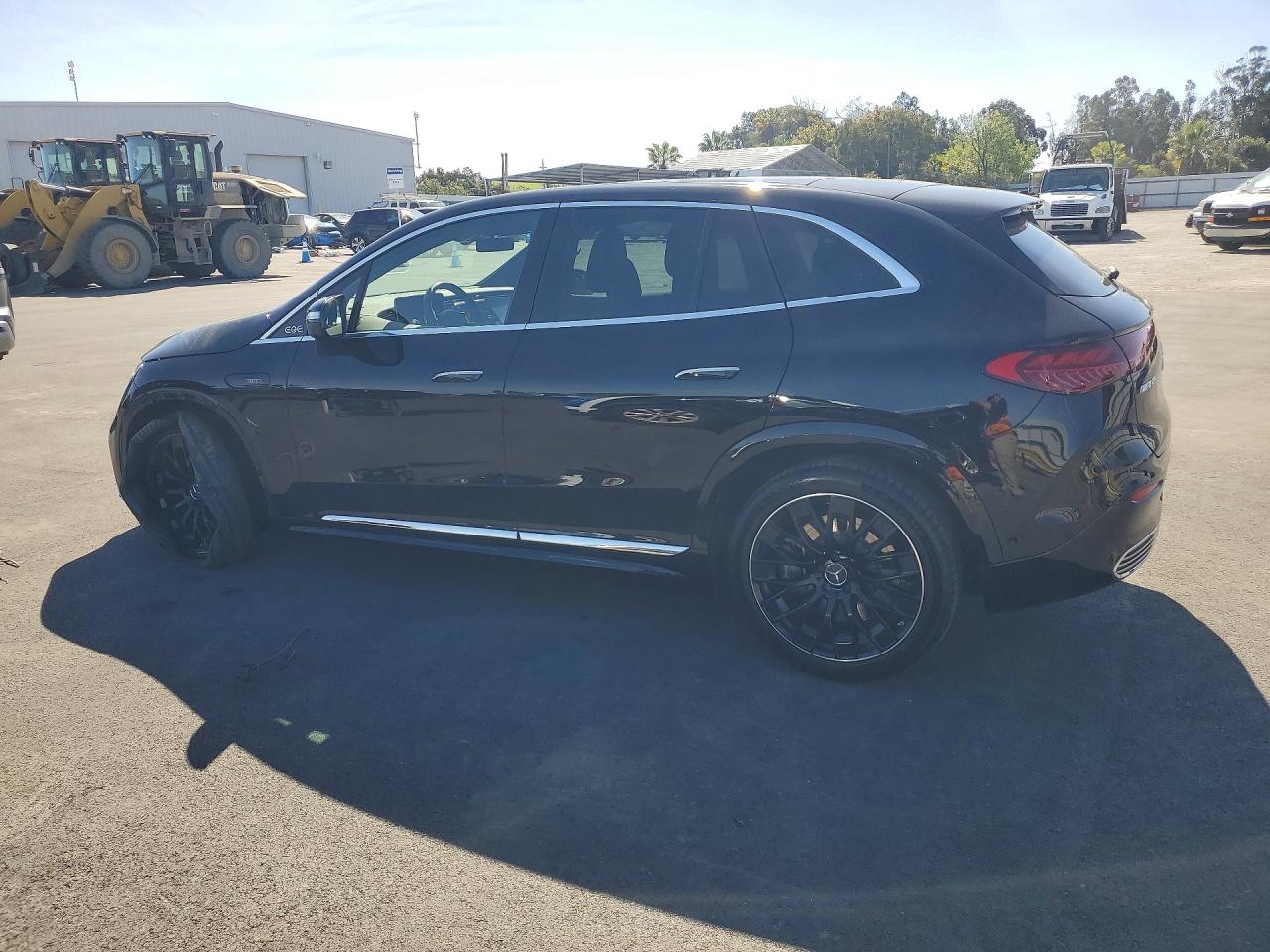 2024 Mercedes-Benz All other VIN 4JGGM5DB7RA002410 photo 2