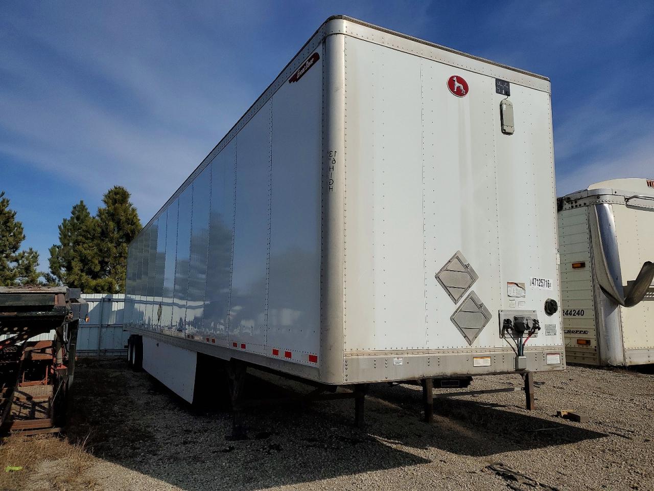 2019 GREAT Trailers VIN 1GRAP0626KT127870 photo 1