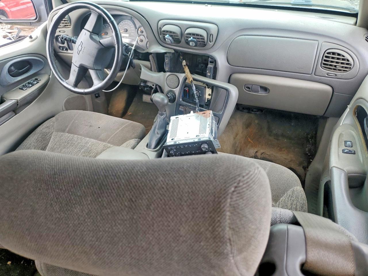 2003 CHEV Trailblzr VIN 1GNDS13S532306738 photo 8
