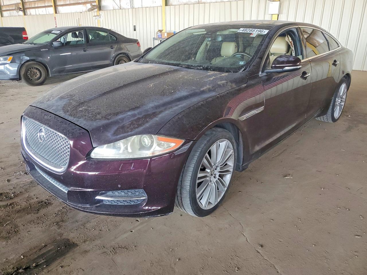 2013 Jaguar Xj VIN SAJWA2GB6DLV40422 photo 1