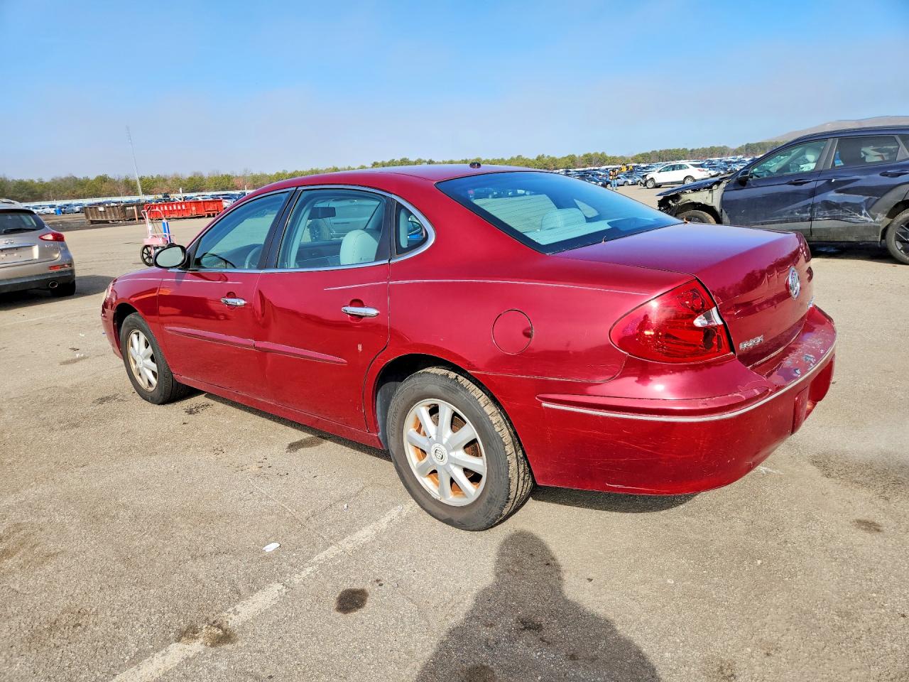 2005 Buick Lacrosse VIN 2G4WD532951247730 photo 2