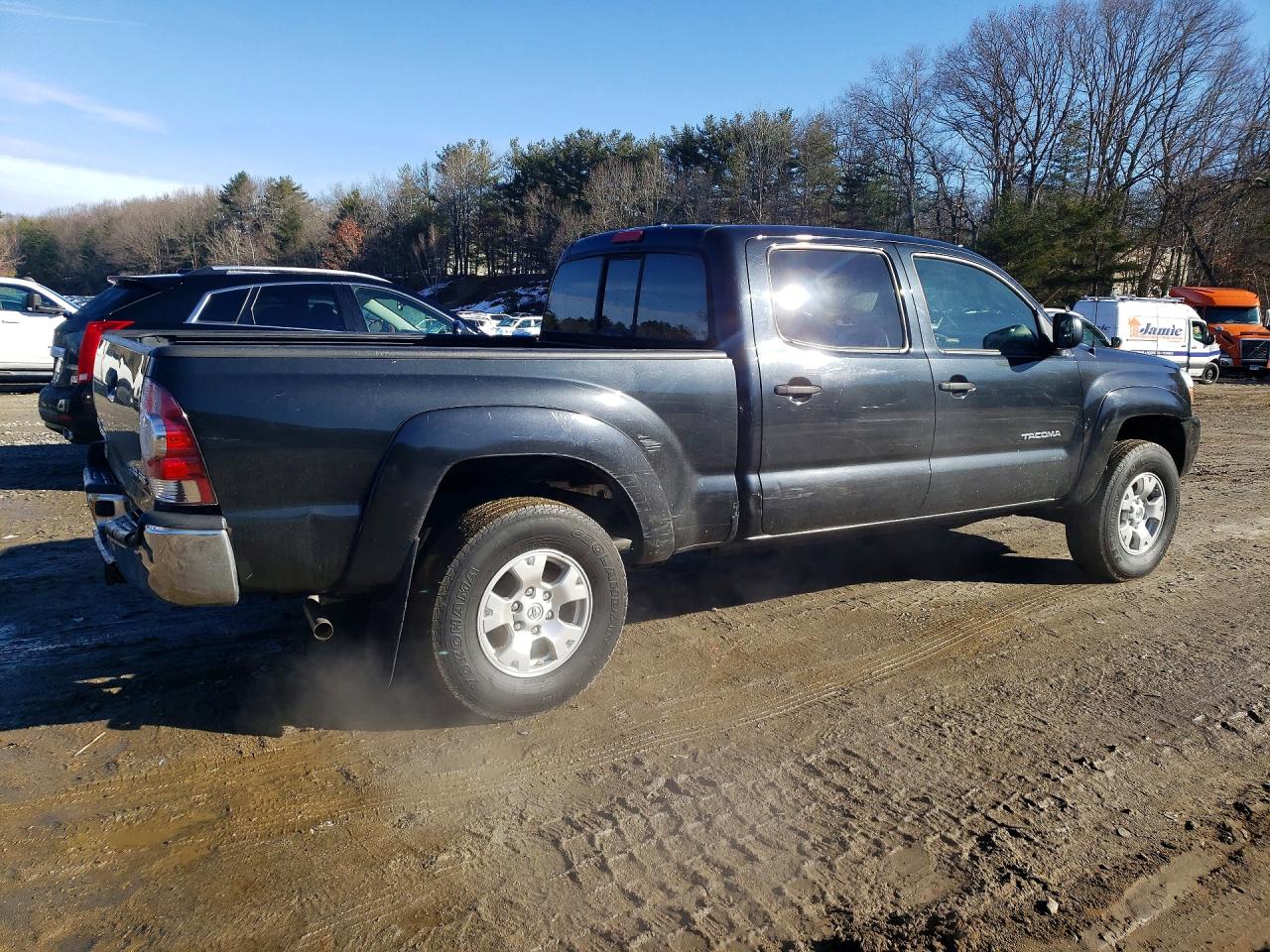 2010 Toyota Tacoma v6 VIN 3TMMU4FN8AM020804 photo 3