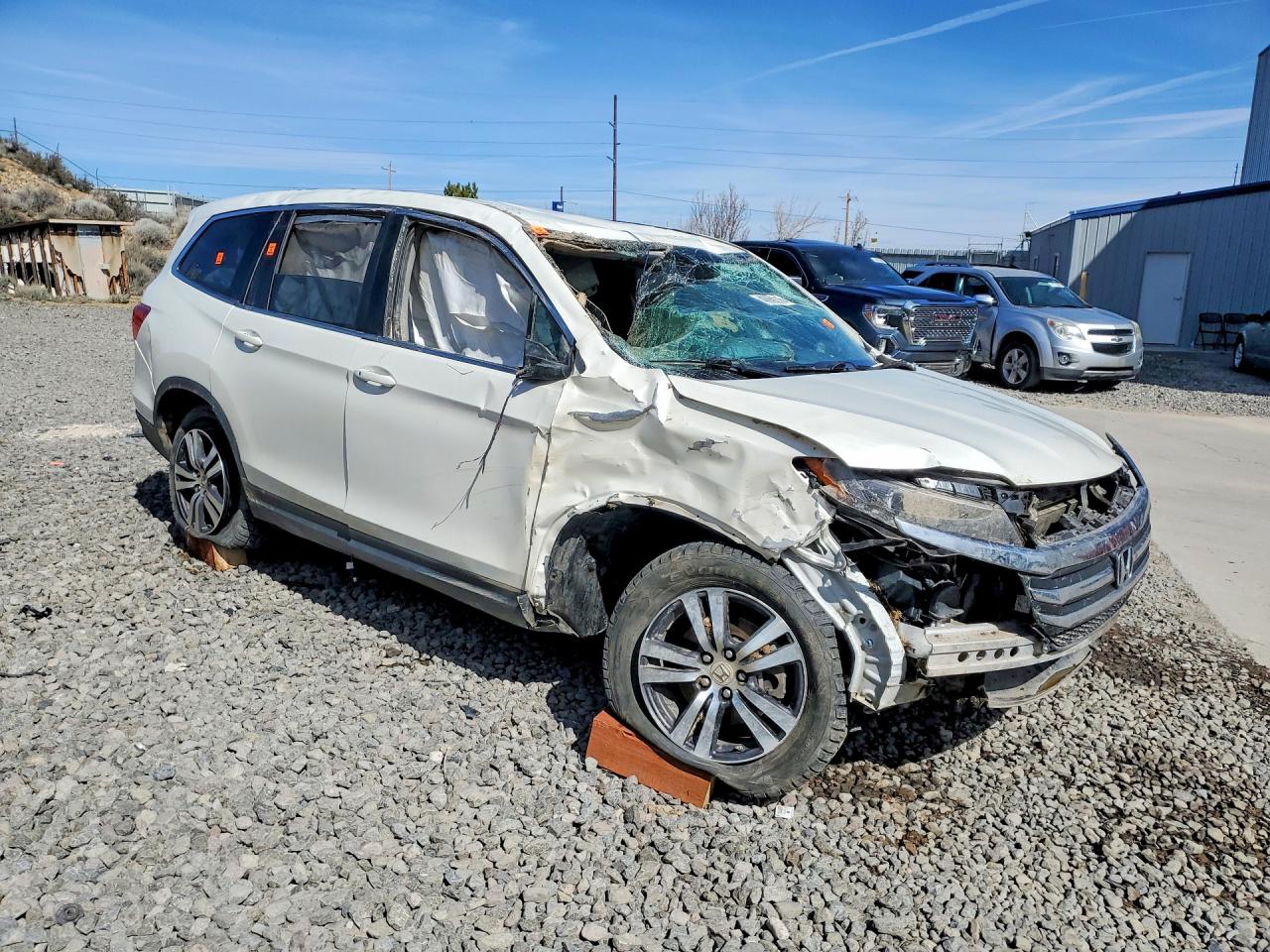 2018 Honda Pilot VIN 5FNYF6H30JB012218 photo 4