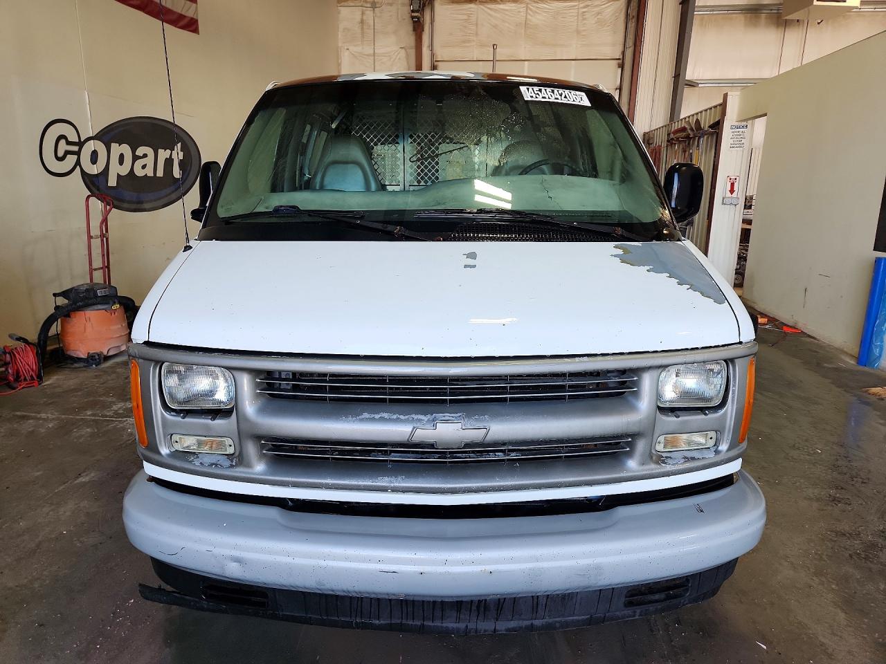 2001 CHEVROLET Express VIN 1GCFG15W511240570 photo 5