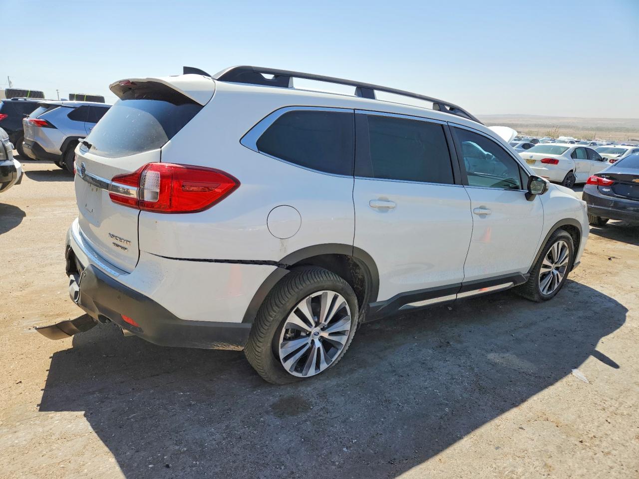 2019 Subaru Ascent VIN 4S4WMALD0K3409339 photo 3