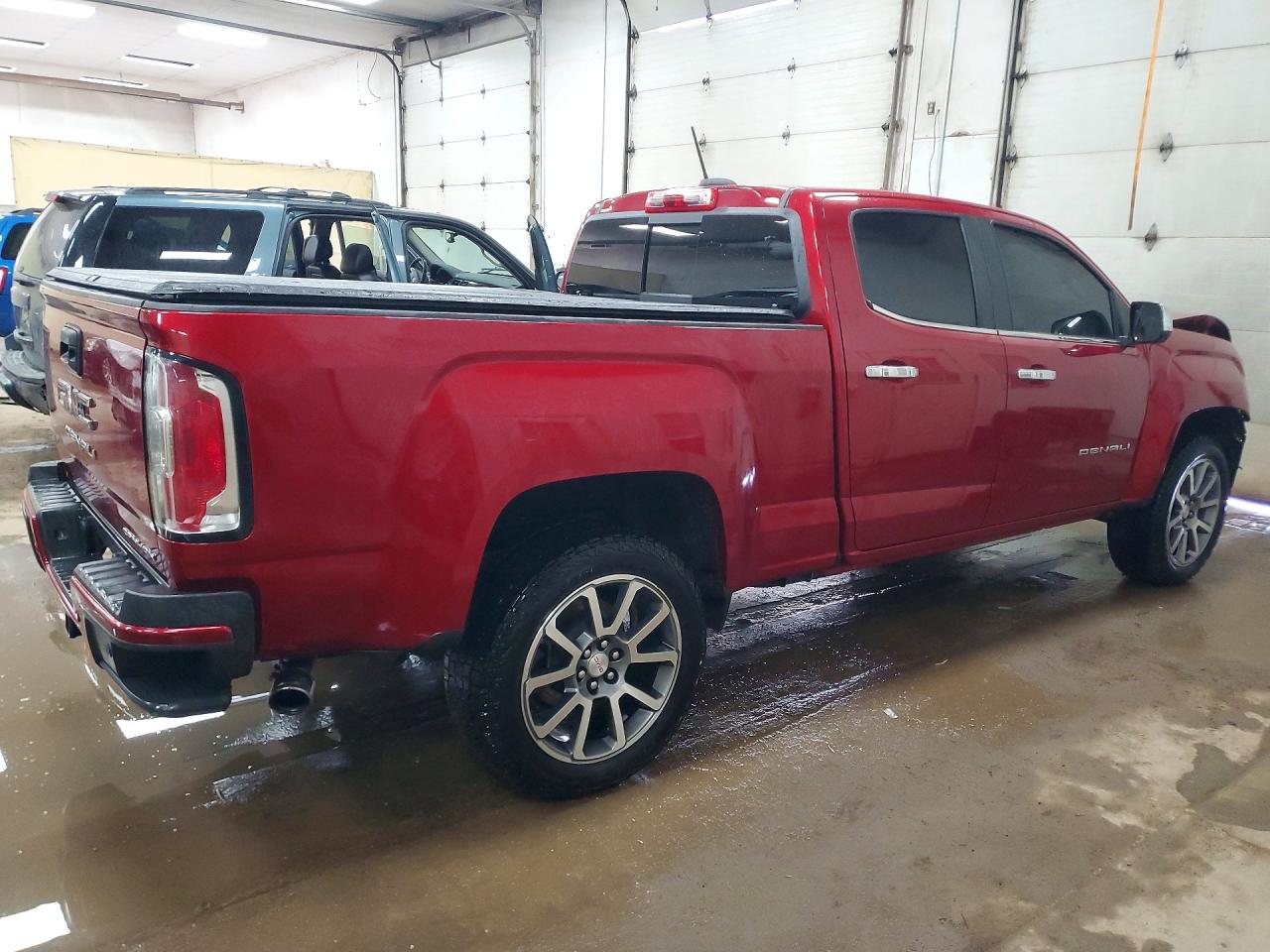 2021 GMC Canyon VIN 1GTG6EEN7M1202591 photo 3