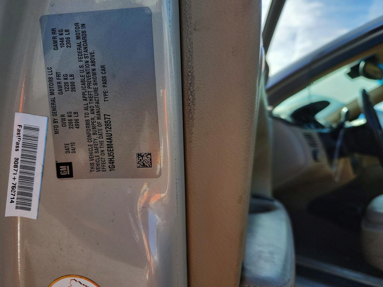 2010 Buick Lucerne VIN 1G4HJ5EM4AU128577 photo 12