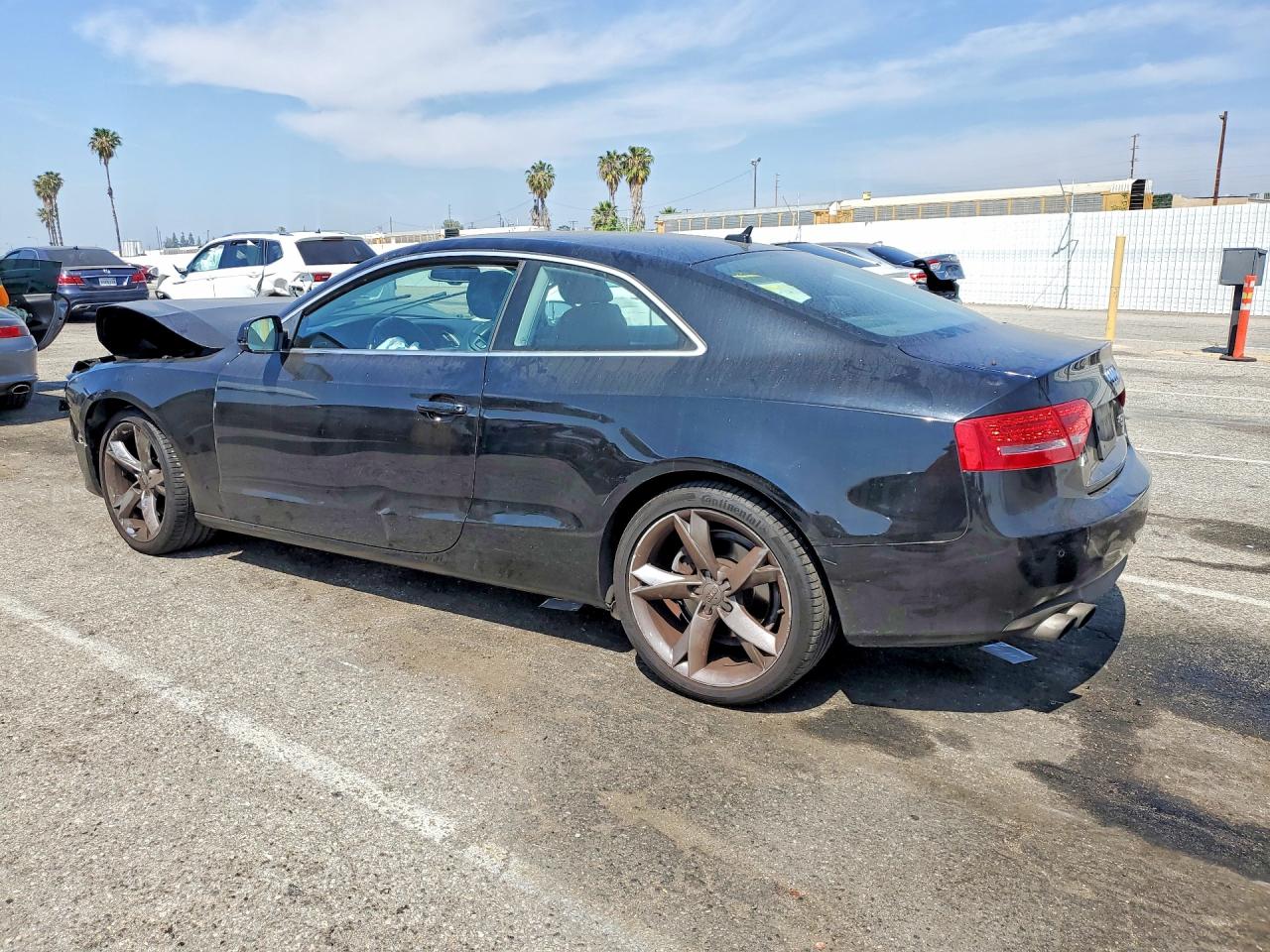 2012 Audi A5 VIN WAULFAFR0CA007517 photo 2