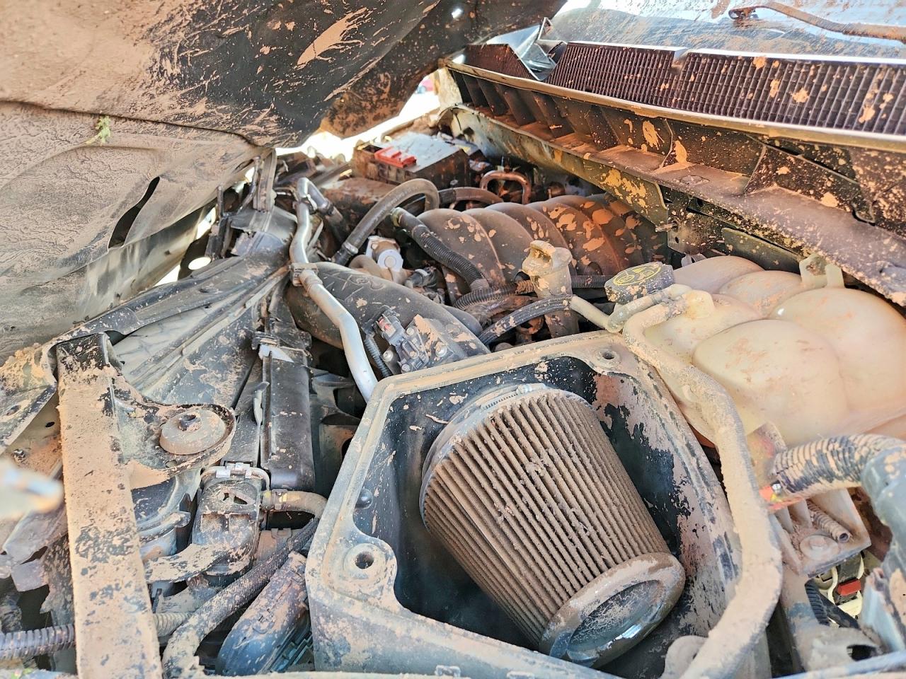 2020 Chev Silverado VIN 3GCUYHEL7LG169198 photo 11