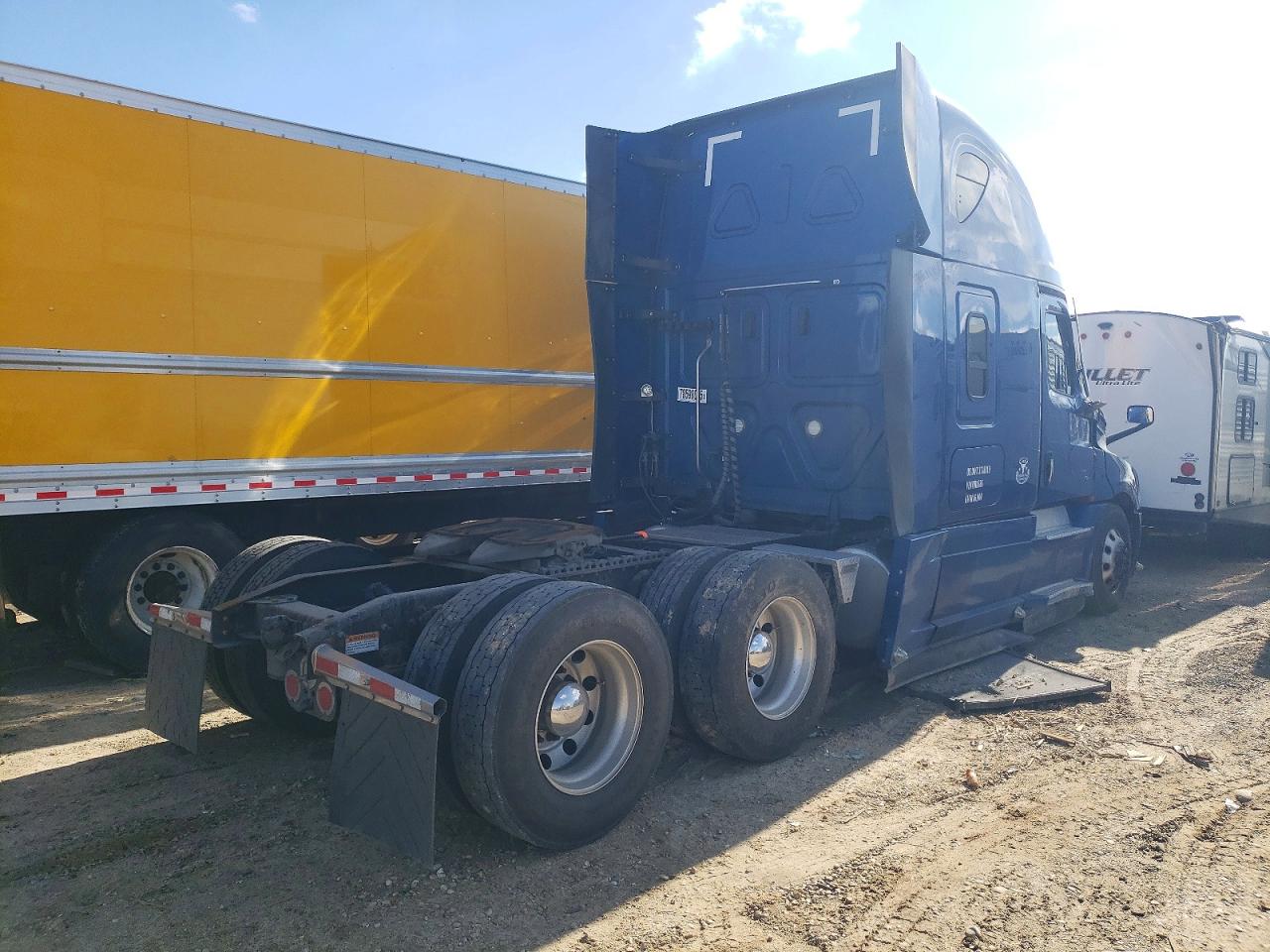 2024 FREIGHTLINER All other VIN 3AKJHHDR4RSUR8586 photo 4
