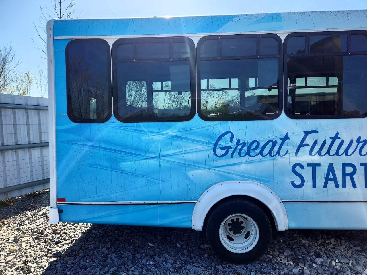 2017 Ford Econoline VIN 1FDFE4FS9HDC13802 photo 10