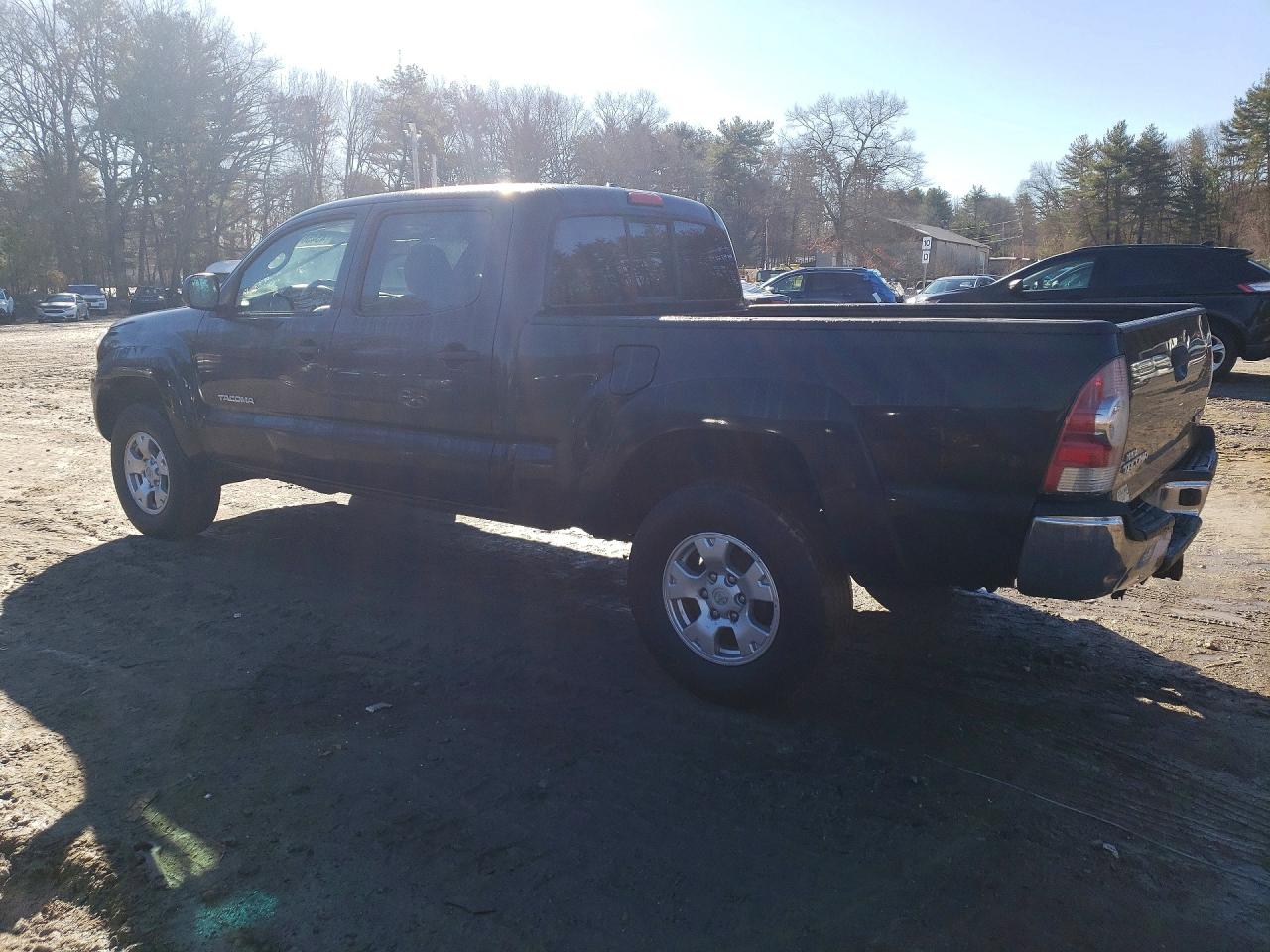 2010 Toyota Tacoma v6 VIN 3TMMU4FN8AM020804 photo 2