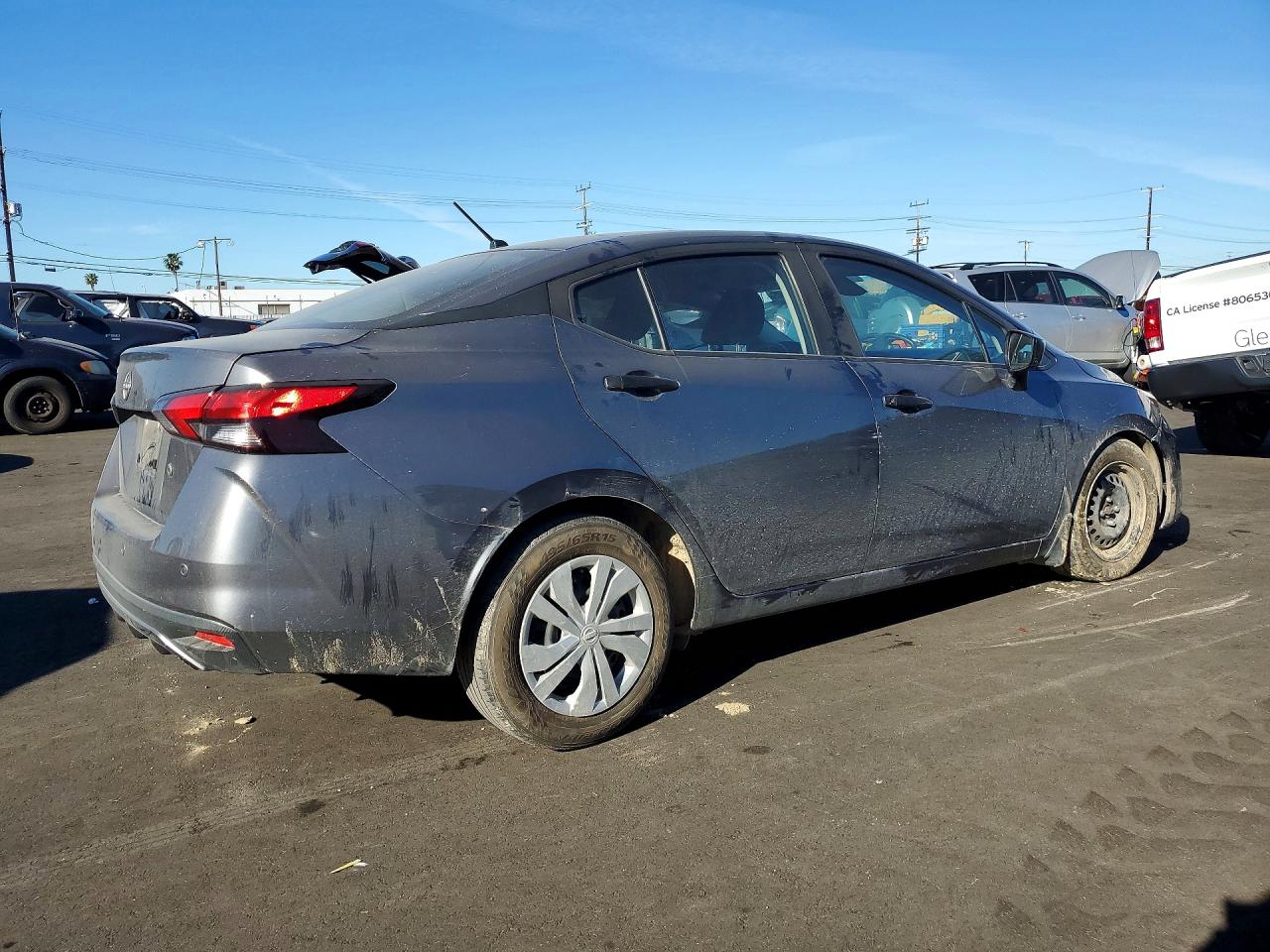 2023 NISSAN Versa s VIN 3N1CN8DV9PL845836 photo 3