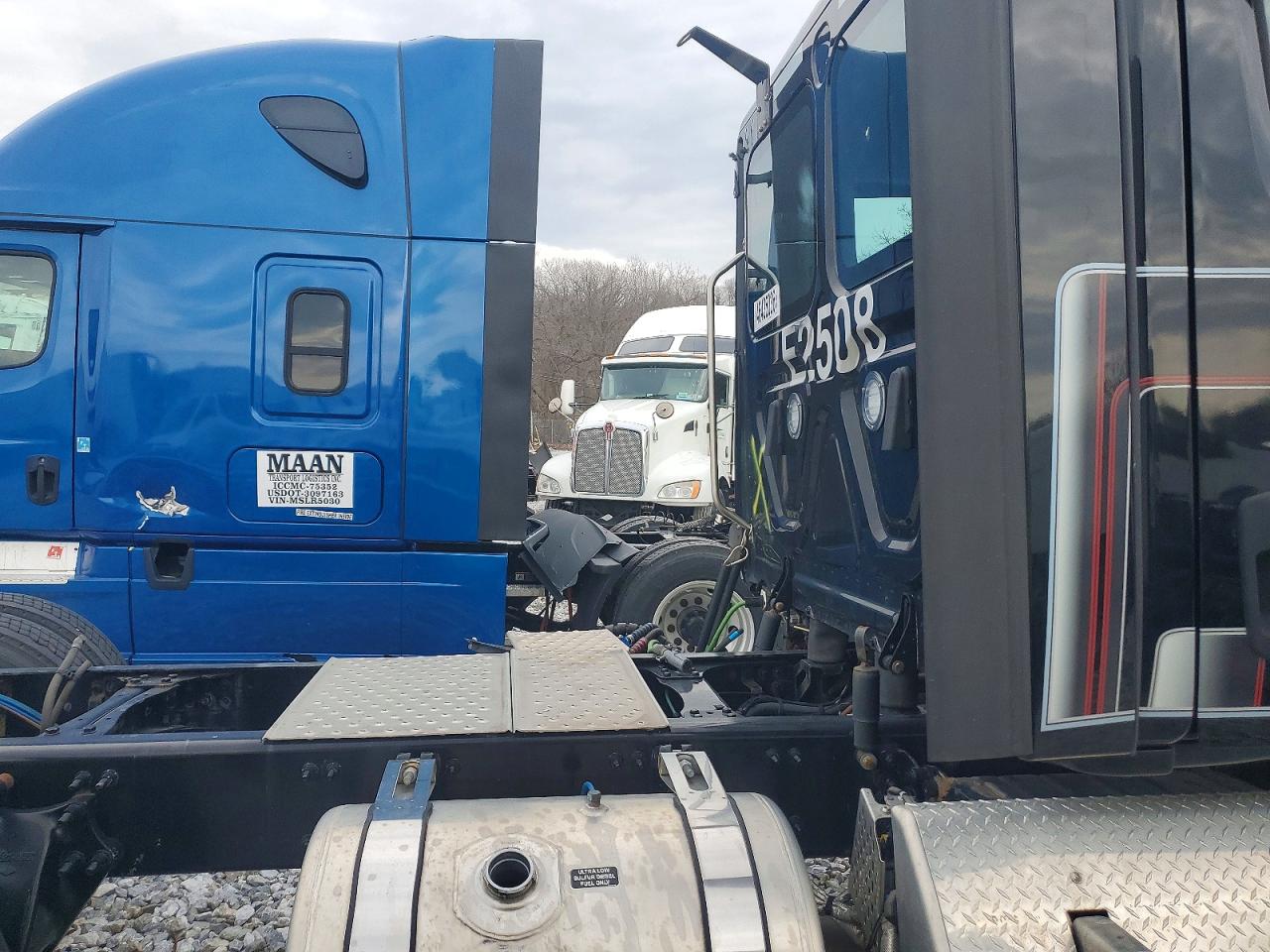2023 FREIGHTLINER All other VIN 3AKJHTDV2PSNK5894 photo 6