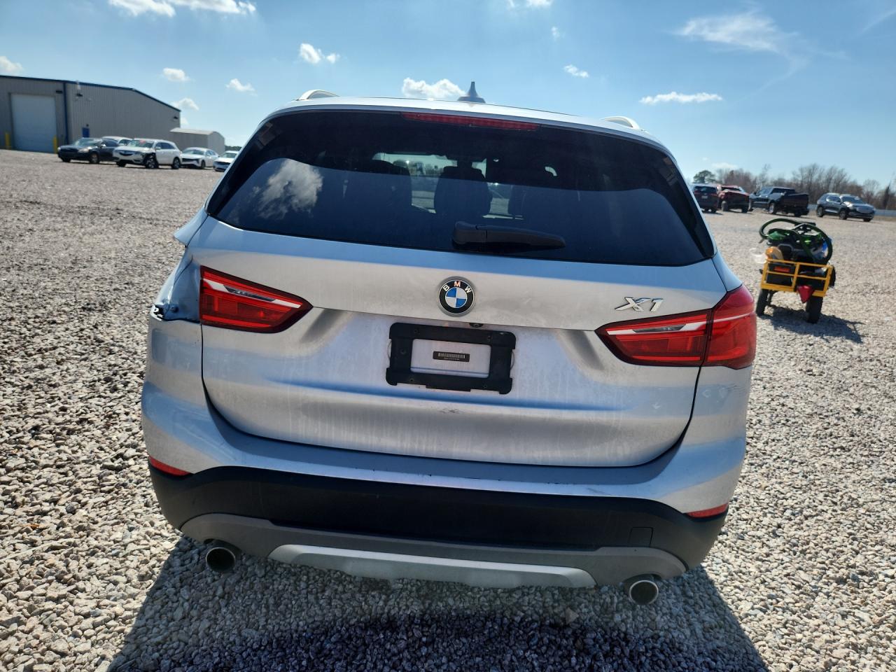 2018 BMW X1 VIN WBXHT3C39J5F91084 photo 6