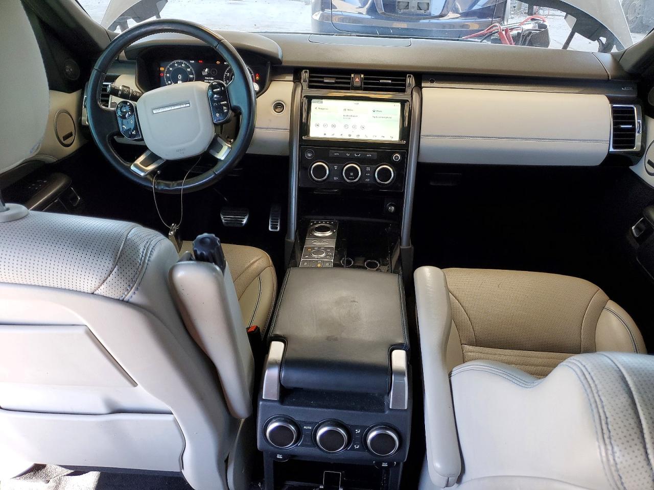 2019 LAND Discovery VIN SALRR2RV4KA082795 photo 8